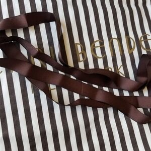❗Henri Bendel Iconic Brown Ribbon from NY Flagship Store❗